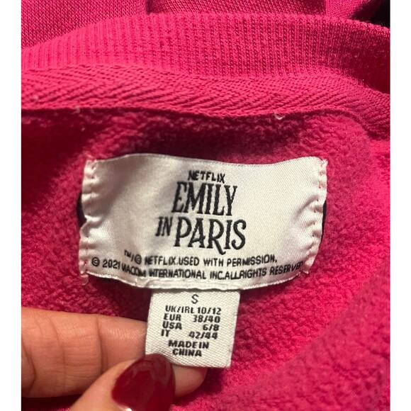 Pink Emily In Paris Print Sweatshirt Original Netflix Show Memorabilia sz. S - Picture 3 of 5